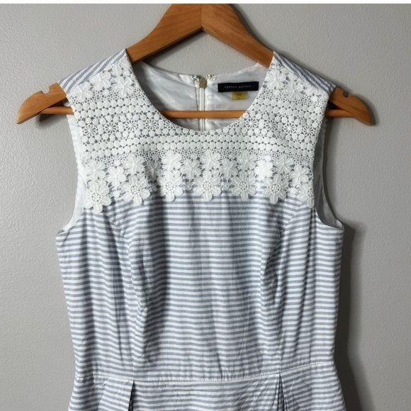 Tommy Hilfiger Dress Fit And Flare Blue White Stripe Lace Neckline Sleeveless - Picture 4 of 10